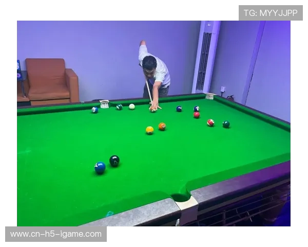 台球技巧与策略的完美结合:从入门到高手的全面提升之路 台球技巧与策略的完美结合:从入门到高手的全面提升之路