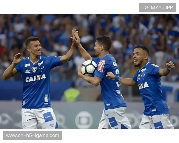 巴拉圭国民迎战克鲁塞罗力争在主场取得胜利 巴拉圭国民迎战克鲁塞罗力争在主场取得胜利